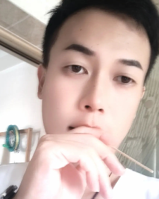 螳螂晨朗